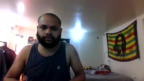 Snapshot of lightskinned666 chatting on November 1, 3:36 pm lightskinned666 online show from November 1, 3:36 pm