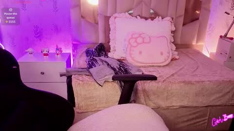 LIHIAN online show from March 7, 12:13 pm