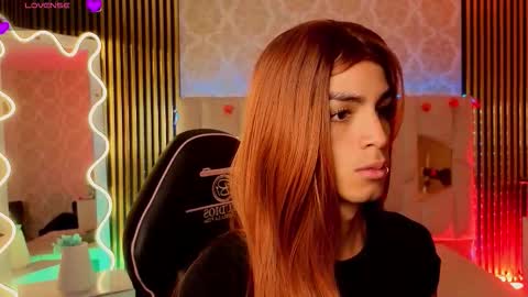 LIHIAN online show from March 18, 11:35 am