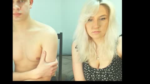 Snapshot of lii_gong_ chatting on February 15, 4:03 pm lii_gong_ online show from February 15, 4:03 pm