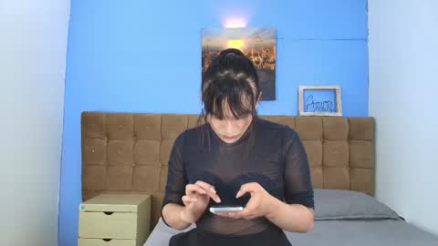 Snapshot of liiaa_sweett_ chatting on May 22, 1:17 pm Liiaa Sweett online show from May 22, 1:17 pm
