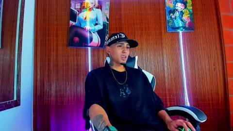 Daniel online show from February 3, 6:57 pm