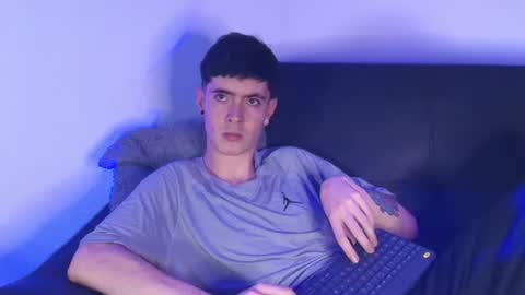 liio____ online show from June 29, 1:23 am