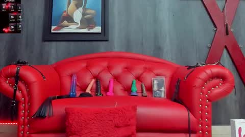 Nini - online show from February 7, 11:58 am