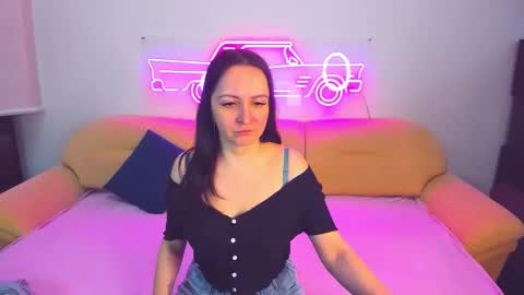 Snapshot of likaa_likaa chatting on January 10, 6:31 am Lika online show from January 10, 6:31 am