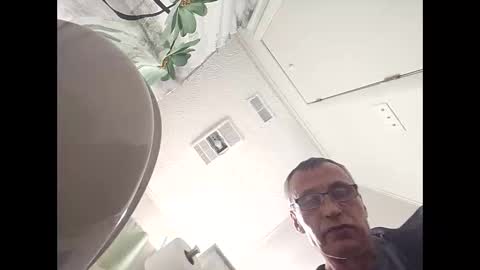 Like2watchuwatchme online show from March 4, 10:32 am