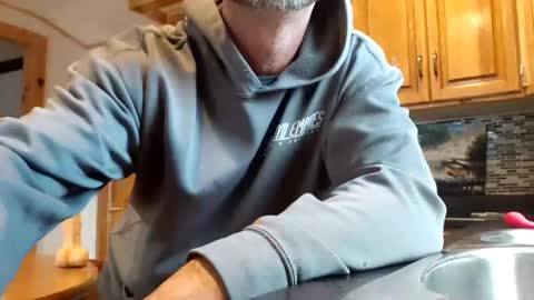 Snapshot of likedoingit69 chatting on October 26, 4:02 pm St pierre online show from October 26, 4:02 pm