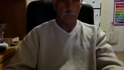 Snapshot of likefhot chatting on May 25, 4:24 pm likefhot online show from May 25, 4:24 pm