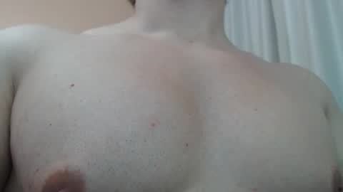 Snapshot of likwidator84 chatting on May 15, 11:34 pm Maximus online show from May 15, 11:34 pm