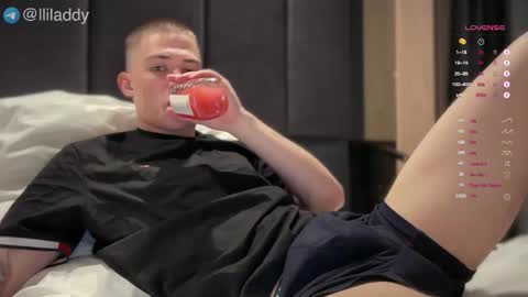 Addy online show from October 26, 10:21 am