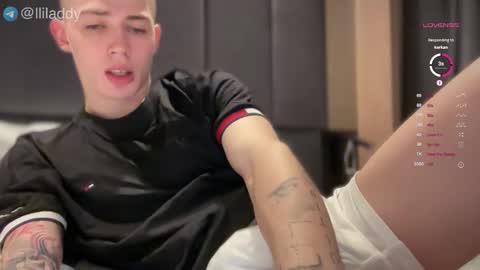 Addy online show from November 5, 5:24 pm