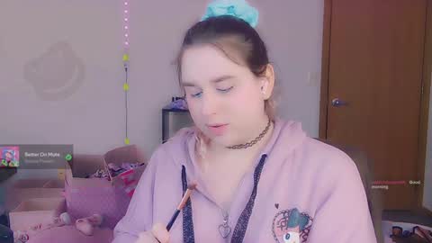 Lil Alison Heart online show from January 14, 4:40 pm