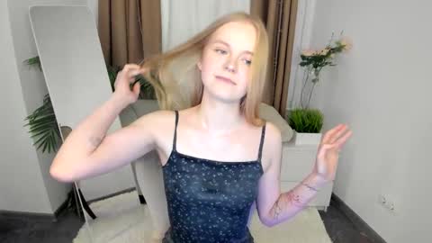 Erica online show from March 4, 12:22 pm