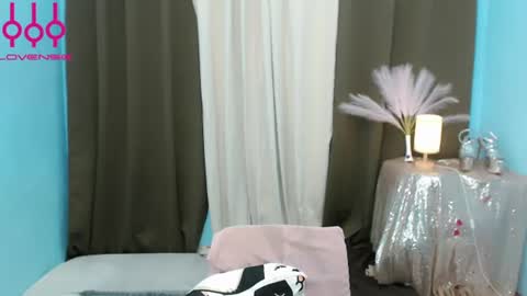 Snapshot of lil_fantacy chatting on July 8, 2:16 am LILY online show from July 8, 2:16 am