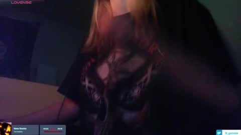 lil gemmie online show from September 20, 1:06 am