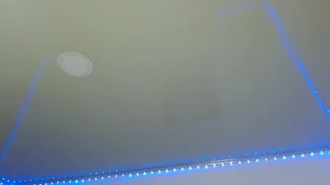 Snapshot of lil_lisaa chatting on February 5, 3:23 am Lisaa online show from February 5, 3:23 am