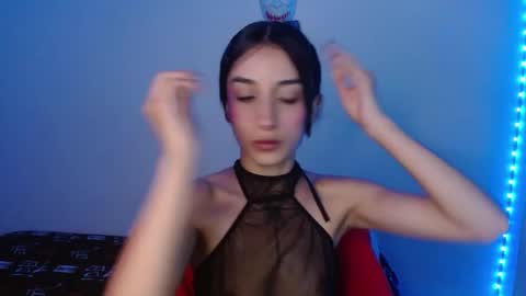 Snapshot of lil_lisaa chatting on March 6, 5:46 am Lisaa online show from March 6, 5:46 am