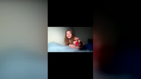 lil_luca online show from June 3, 10:18 am