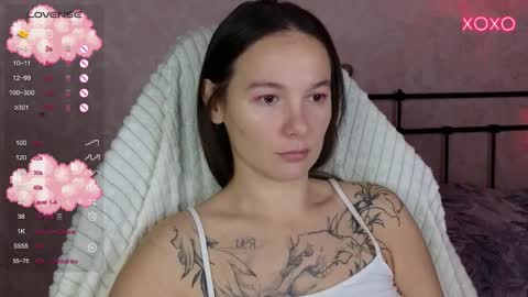 little moon online show from October 18, 7:36 pm