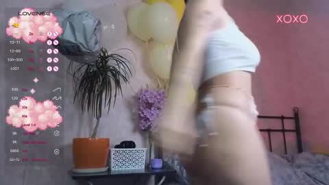 little moon online show from February 12, 4:35 pm