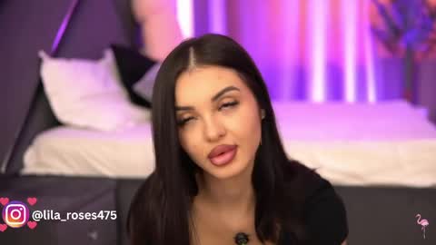 Snapshot of lila_hottie_rosie chatting on May 7, 4:18 am Lila The Hottie online show from May 7, 4:18 am