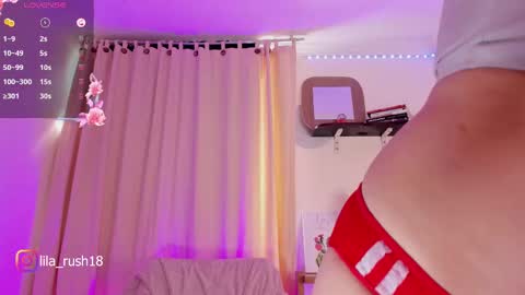 Snapshot of lila_rush_ chatting on October 4, 7:01 pm Lila  online show from October 4, 7:01 pm