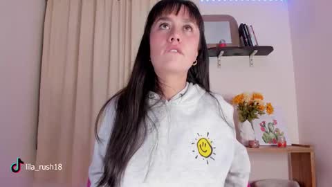 Snapshot of lila_rush_ chatting on October 28, 11:51 pm Lila  online show from October 28, 11:51 pm