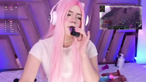 Snapshot of lilapop__ chatting on May 25, 8:59 pm Lila online show from May 25, 8:59 pm