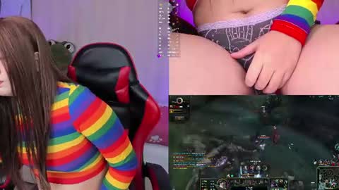 Snapshot of lilapop__ chatting on July 21, 2:08 pm Lila online show from July 21, 2:08 pm