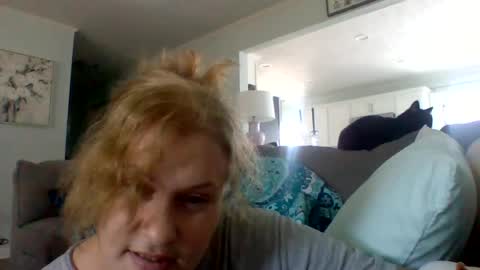 Snapshot of lilbart88 chatting on August 7, 3:58 pm lilbart88 online show from August 7, 3:58 pm