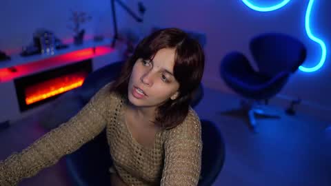 Snapshot of lilbeccaxo chatting on May 14, 5:25 am Rebecca online show from May 14, 5:25 am