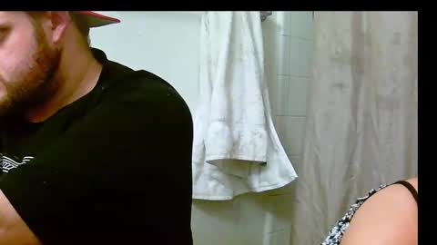 Snapshot of lilbratty_clouds_ogpuffdragon chatting on February 2, 8:24 am lilbratty_clouds_ogpuffdragon online show from February 2, 8:24 am