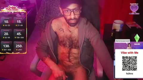 Snapshot of lilbrownpkb chatting on February 9, 1:31 am Lil Brown PKB online show from February 9, 1:31 am