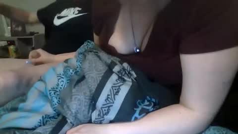 Snapshot of lilbunnyandace chatting on April 25, 3:31 pm HarleyquinnandAce online show from April 25, 3:31 pm