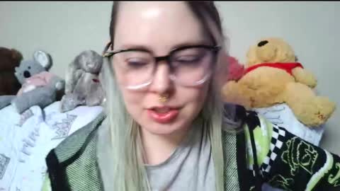 emily ryanson online show from March 24, 9:31 pm