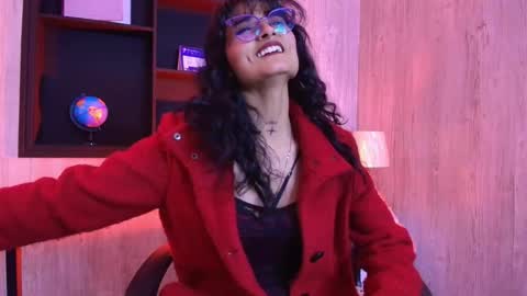 lili_clan online show from November 20, 5:07 am