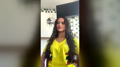 lili_evanss online show from June 27, 6:02 pm