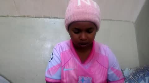Snapshot of liliahsexie chatting on June 30, 6:14 am liliah online show from June 30, 6:14 am