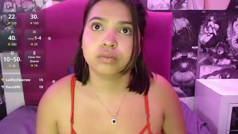 Snapshot of liliana_pink chatting on April 18, 7:58 pm liliana online show from April 18, 7:58 pm