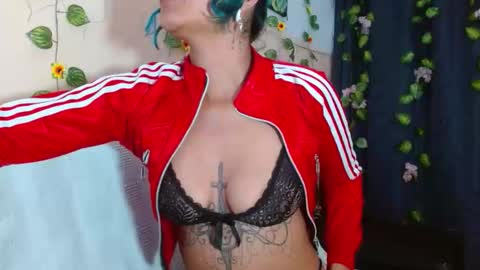 Snapshot of liliandoll chatting on February 22, 2:24 am yesica online show from February 22, 2:24 am