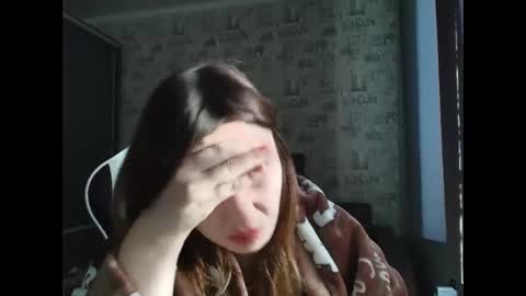 liliawoolf online show from March 9, 6:06 am