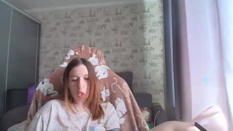 Snapshot of liliawoolf chatting on May 29, 8:45 am liliawoolf online show from May 29, 8:45 am
