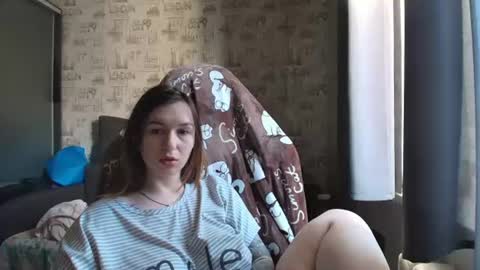 Snapshot of liliawoolf chatting on June 27, 3:22 am liliawoolf online show from June 27, 3:22 am