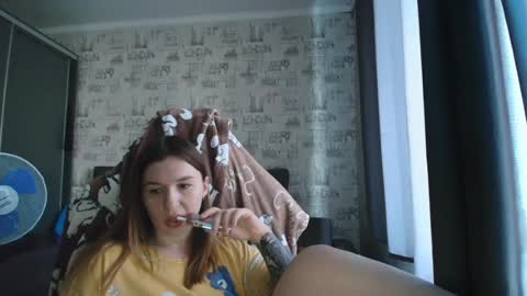 Snapshot of liliawoolf chatting on July 2, 11:05 am liliawoolf online show from July 2, 11:05 am