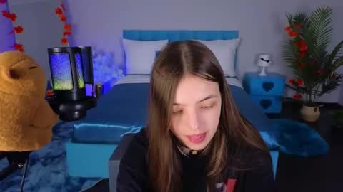 Lili Bakery online show from October 25, 1:46 am