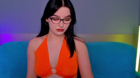 Snapshot of lilibethxx chatting on December 10, 8:40 am lilibethxx online show from December 10, 8:40 am