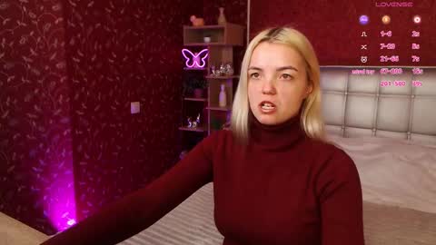 Snapshot of lilieanori chatting on February 6, 8:13 pm Lilie online show from February 6, 8:13 pm