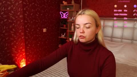 Snapshot of lilieanori chatting on February 6, 11:15 pm Lilie online show from February 6, 11:15 pm