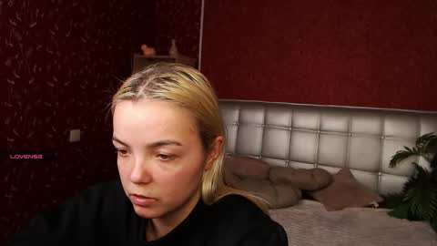 Snapshot of lilieanori chatting on February 9, 5:22 pm Lilie online show from February 9, 5:22 pm