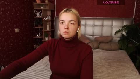 Snapshot of lilieanori chatting on February 12, 10:26 pm Lilie online show from February 12, 10:26 pm